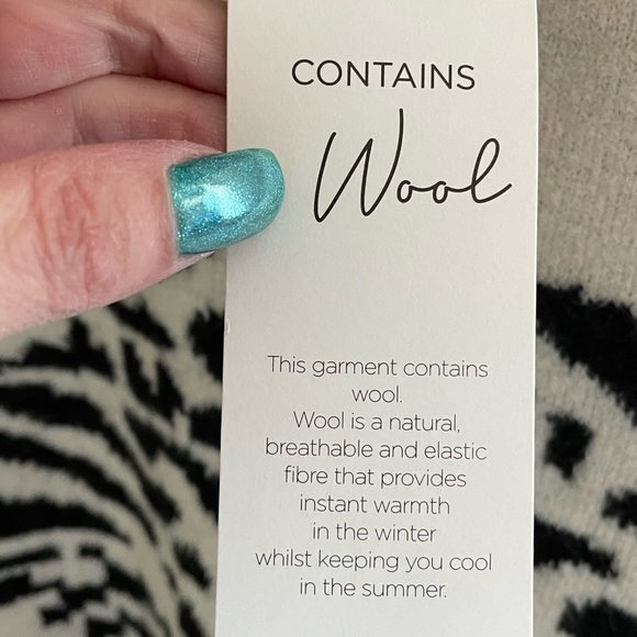 Yest Balloon Sleeve, Animal Print Crew Neck Knit Sweater Multiple Sizes … - Picture 10 of 10